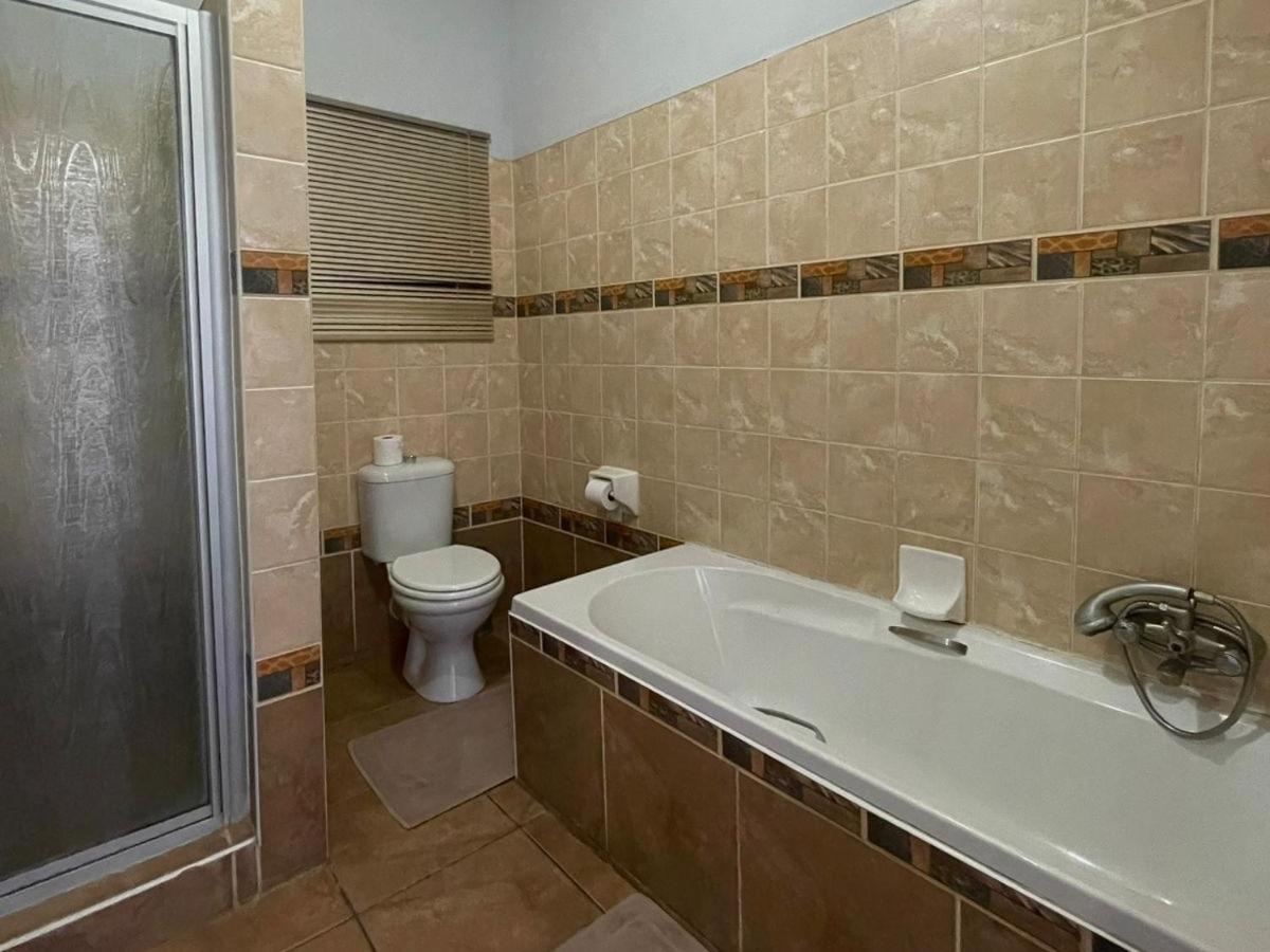Eden Chalets Windhoek Pokoj fotografie
